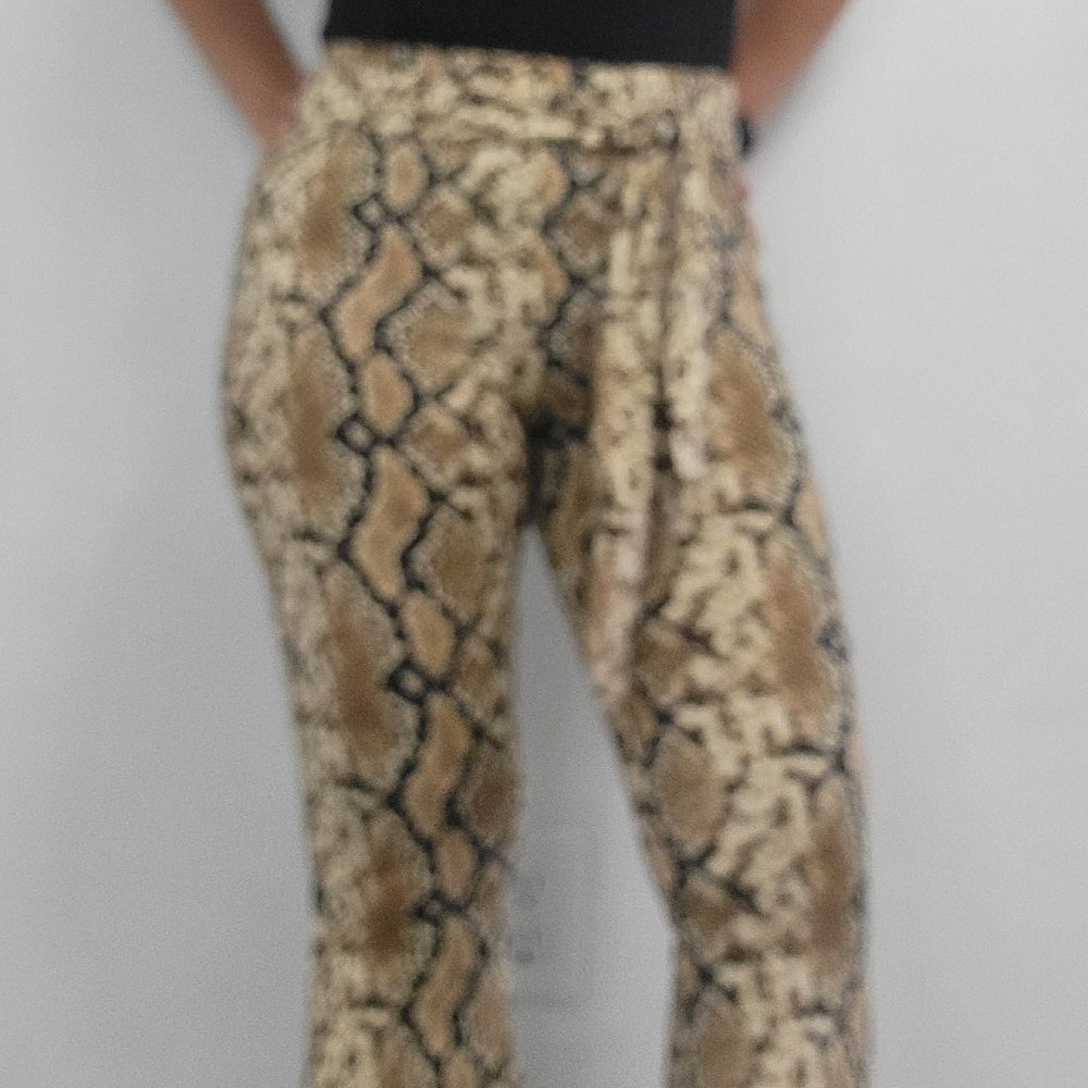 SHE AND SKY BRAND, LEOPARD PANTS, SIZE S,SUPER CONFORTABLE